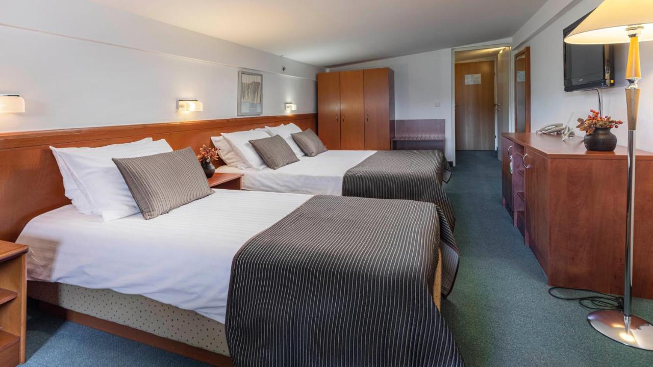 Hotel Jezero Плитвицька Єзера Екстер'єр фото