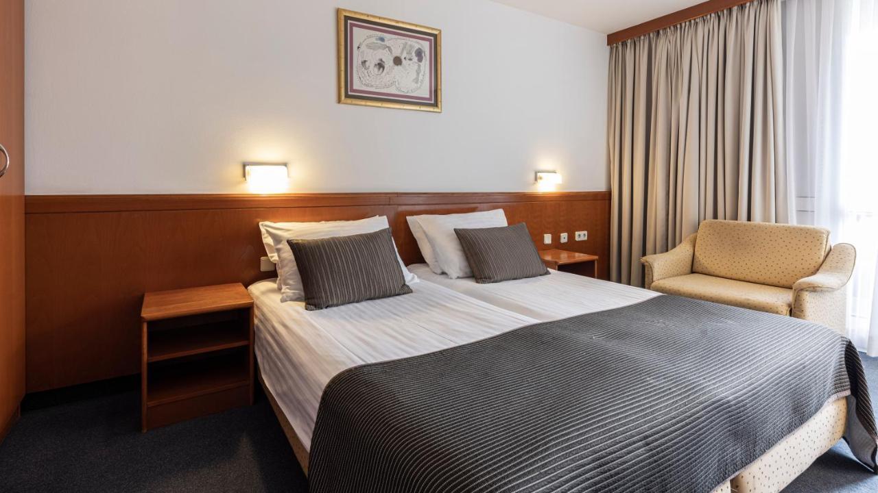 Hotel Jezero Плитвицька Єзера Екстер'єр фото
