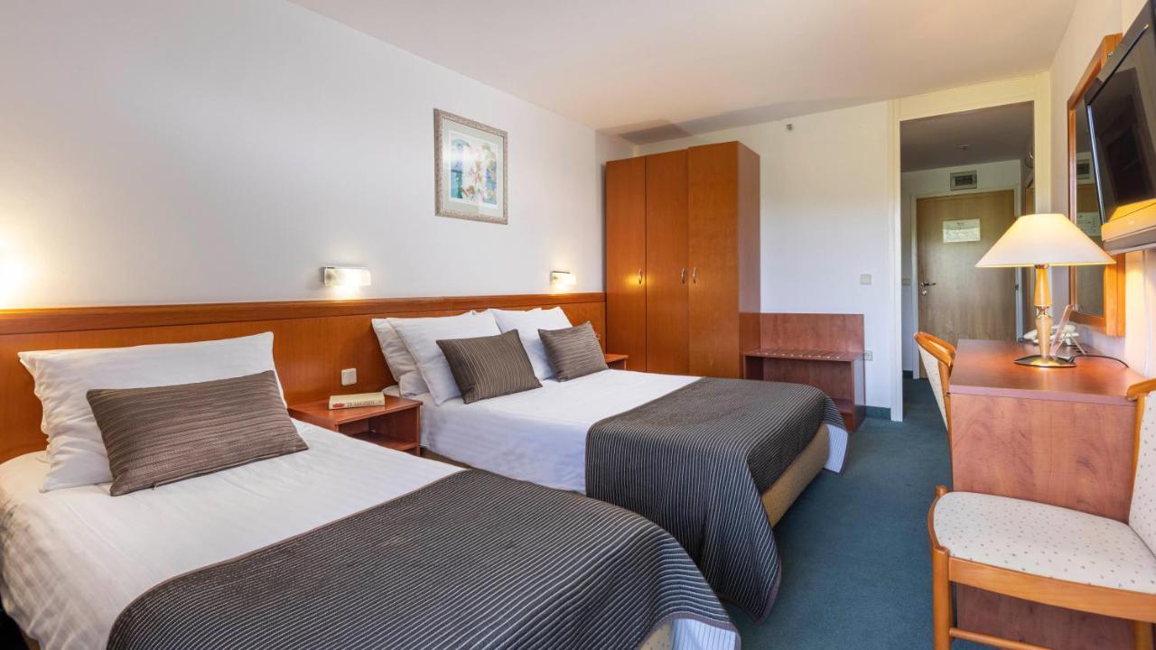 Hotel Jezero Плитвицька Єзера Екстер'єр фото