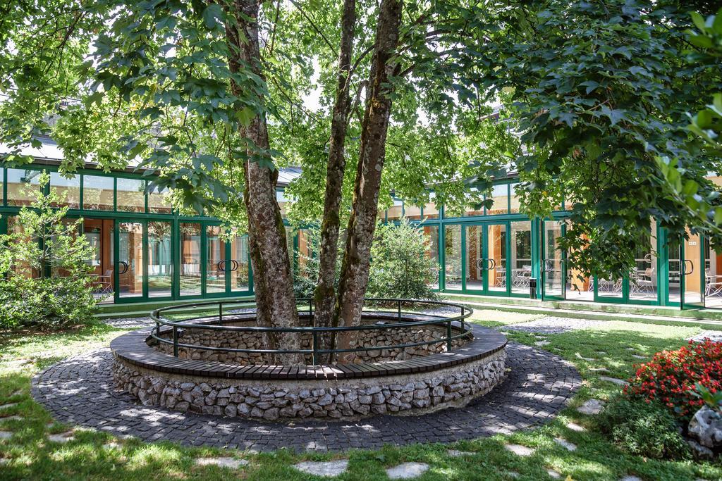 Hotel Jezero Плитвицька Єзера Екстер'єр фото